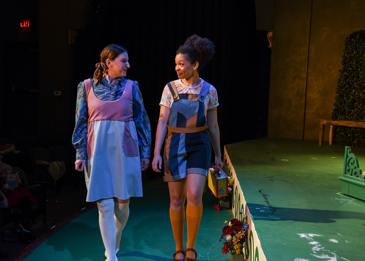 ANNE OF GREEN GABLES